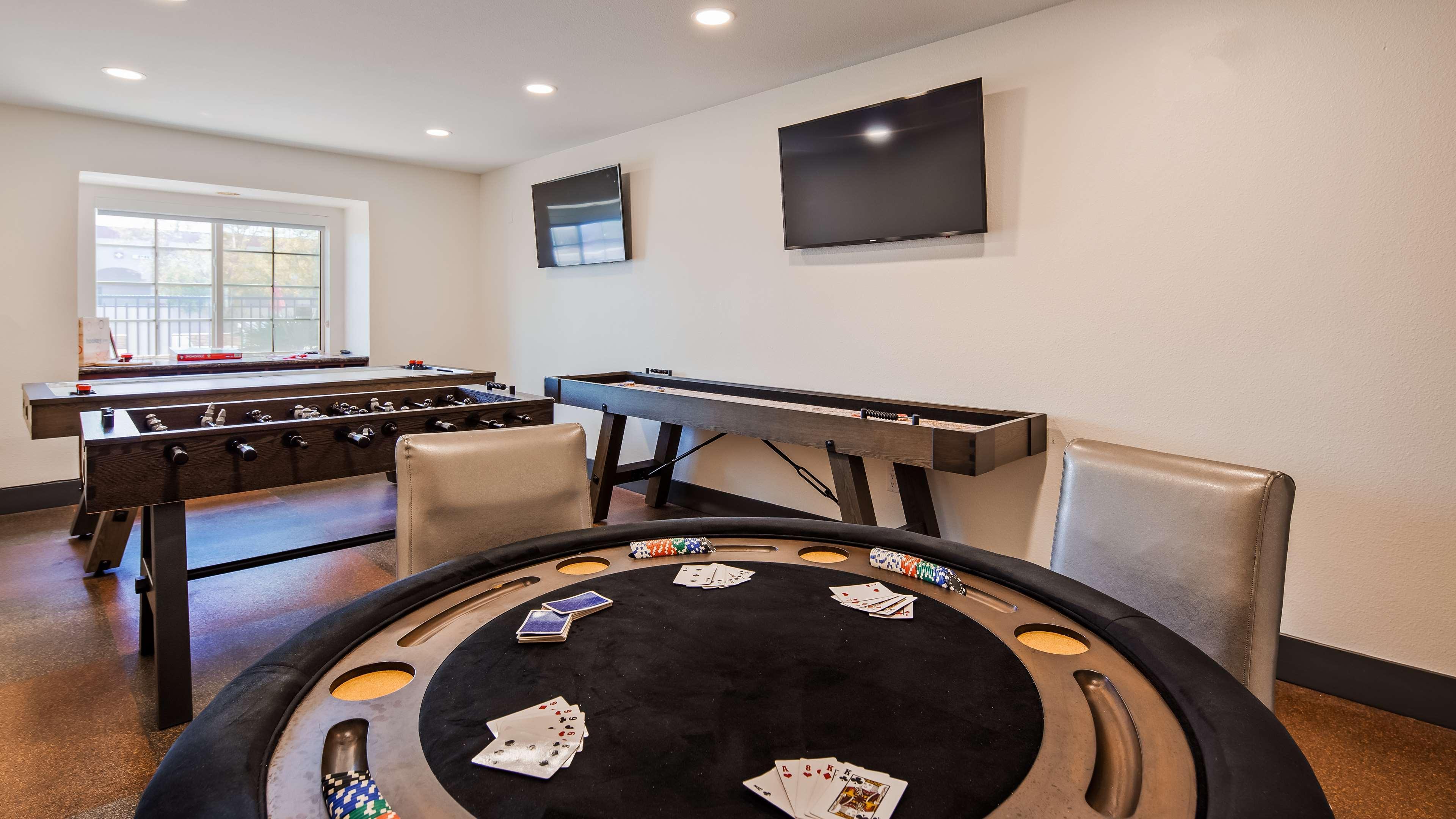 La Quinta Inn & Suites By Wyndham Tulsa Downtown - Route 66 Extérieur photo